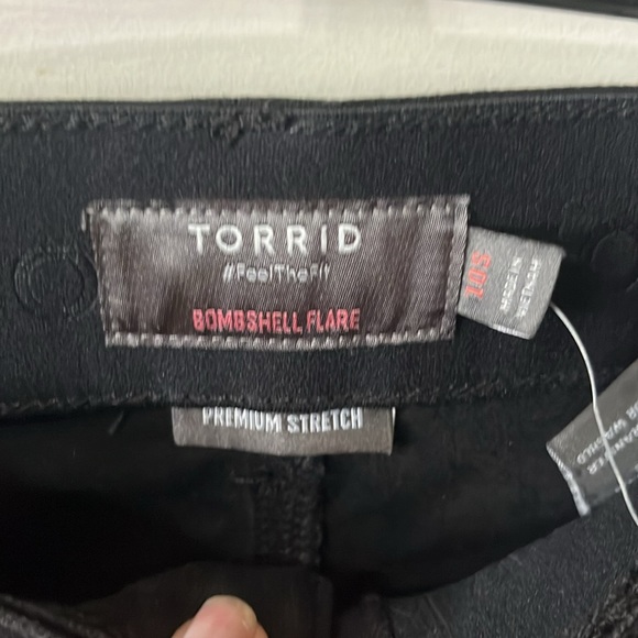 Torrid bombshell flare - Picture 3 of 3